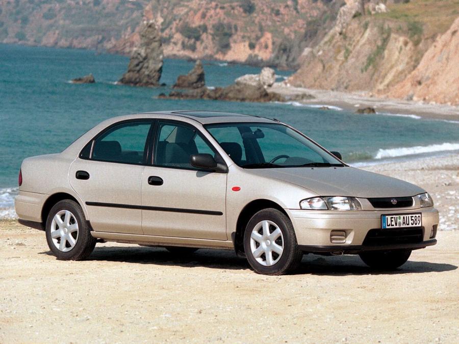  Mazda 323 S 1994 года  (фото 1 из 2)